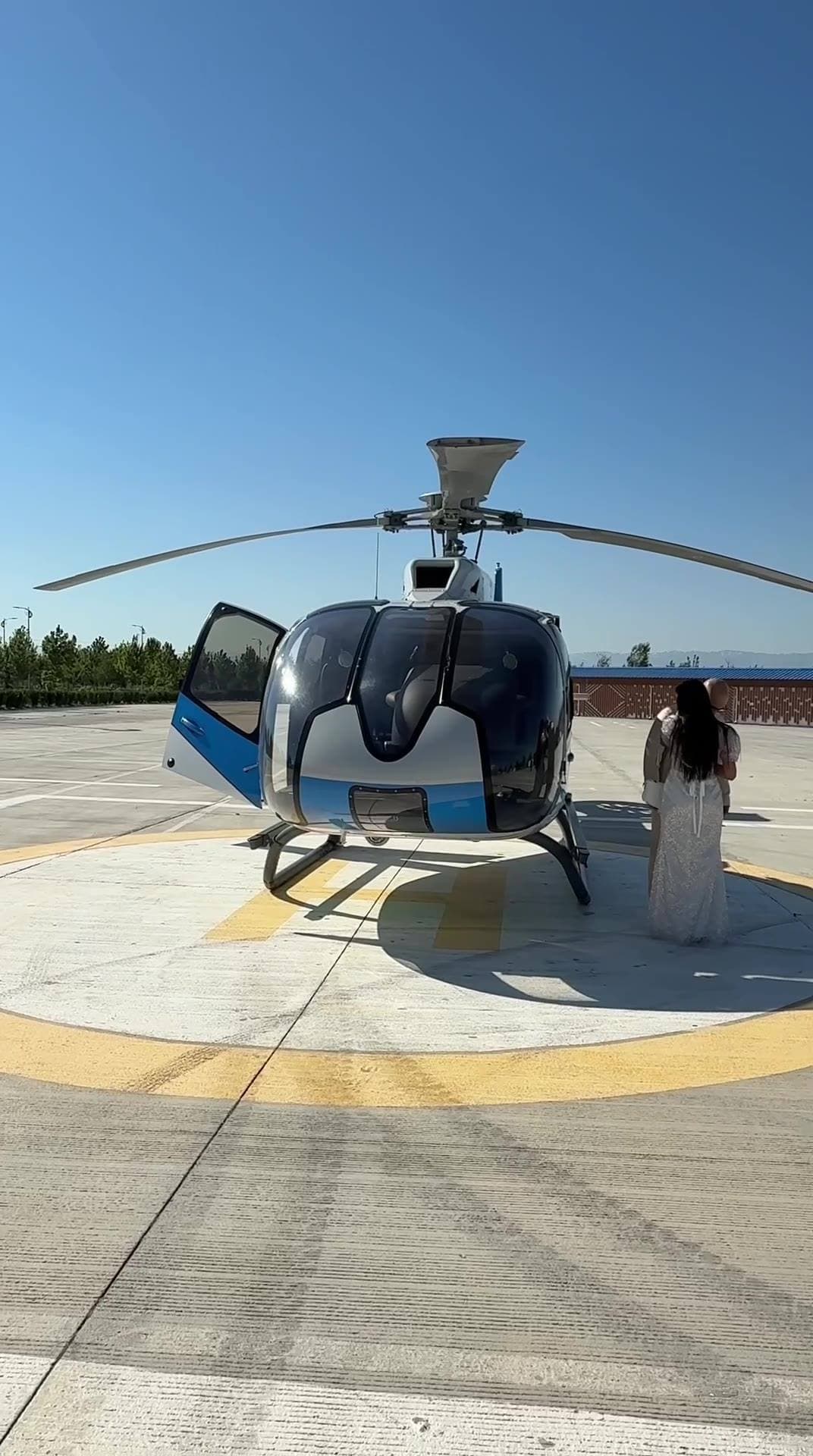 Boarding the helicopter, Samarkand helipad